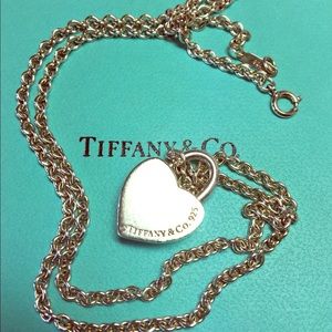 Tiffany pendant and chain